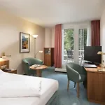 Western Premier Parkhotel Szálloda 4*