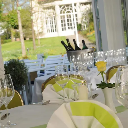 Western Premier Parkhotel Otel