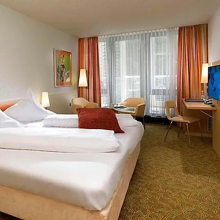 Western Premier Parkhotel 4*