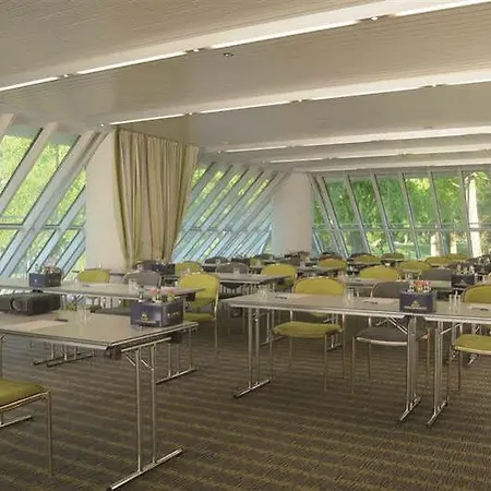 Western Premier Parkhotel