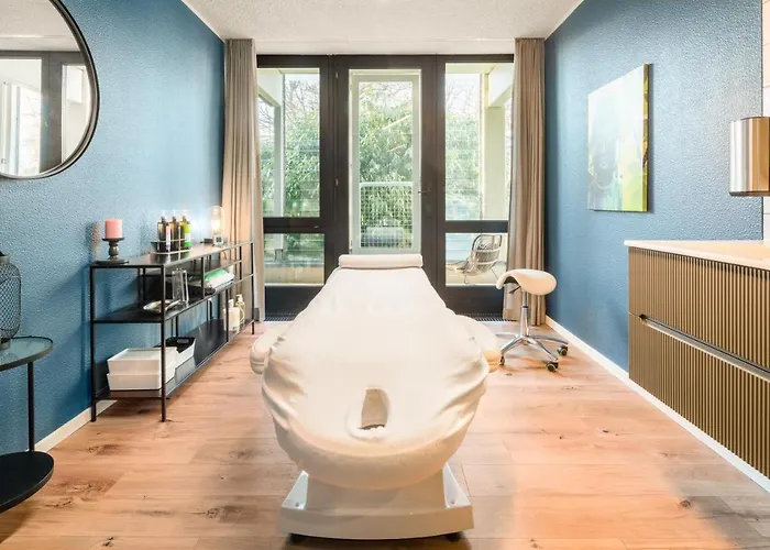 Western Premier Parkhotel 4*