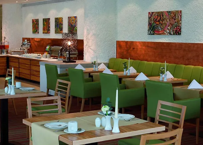 Western Premier Parkhotel 4*