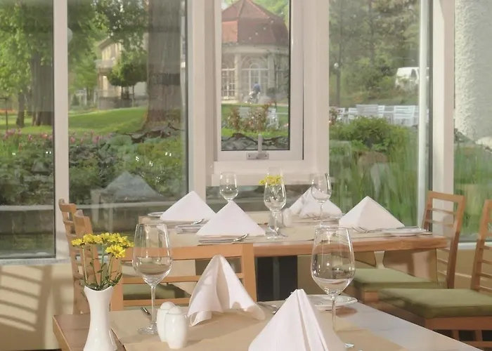 Western Premier Parkhotel Hotell 4*